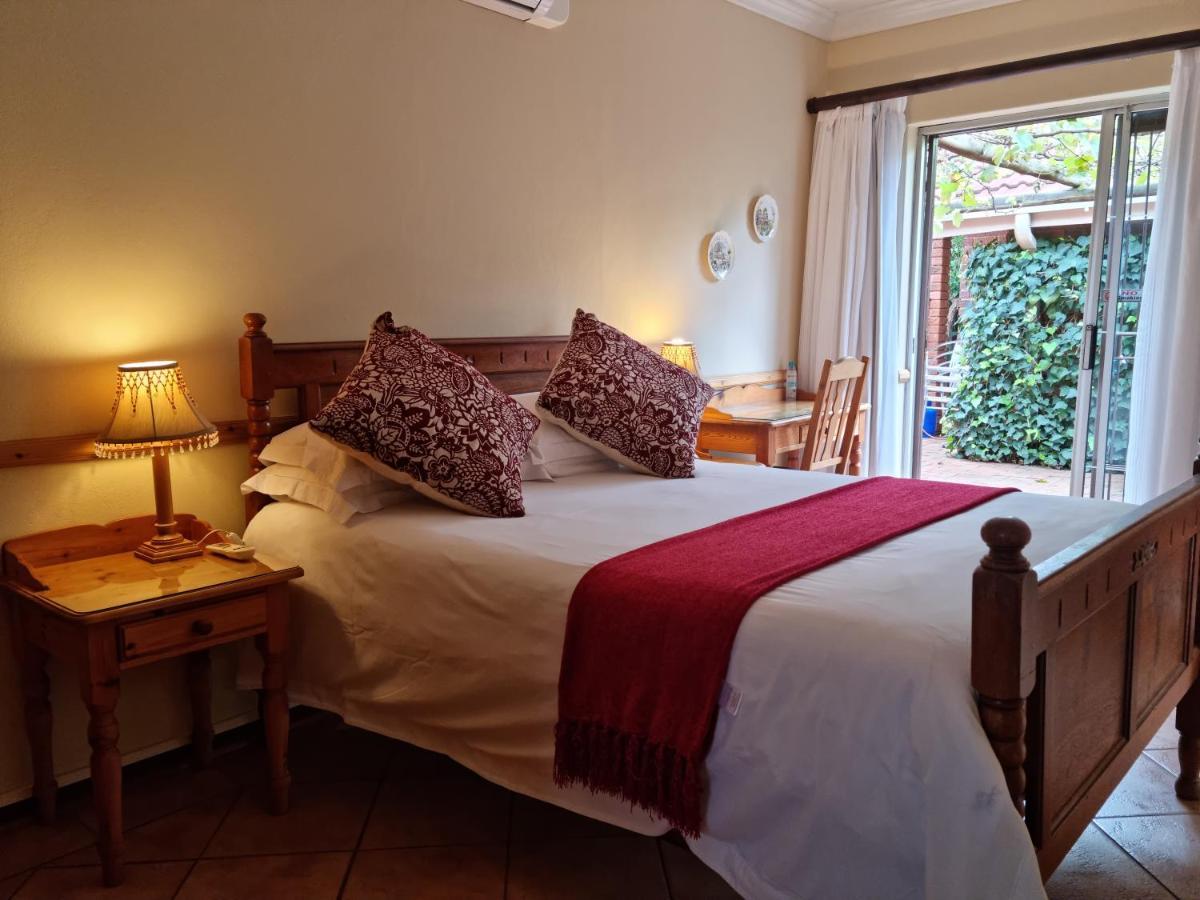 Camelia Guest House Блумфонтейн Экстерьер фото