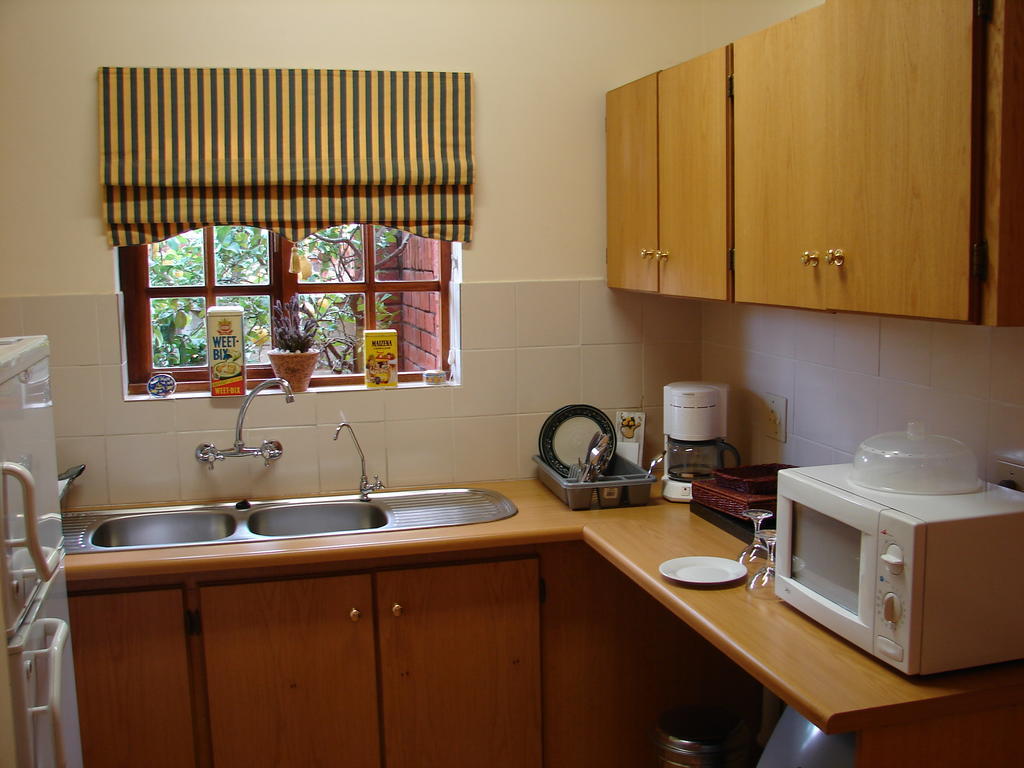 Camelia Guest House Блумфонтейн Экстерьер фото