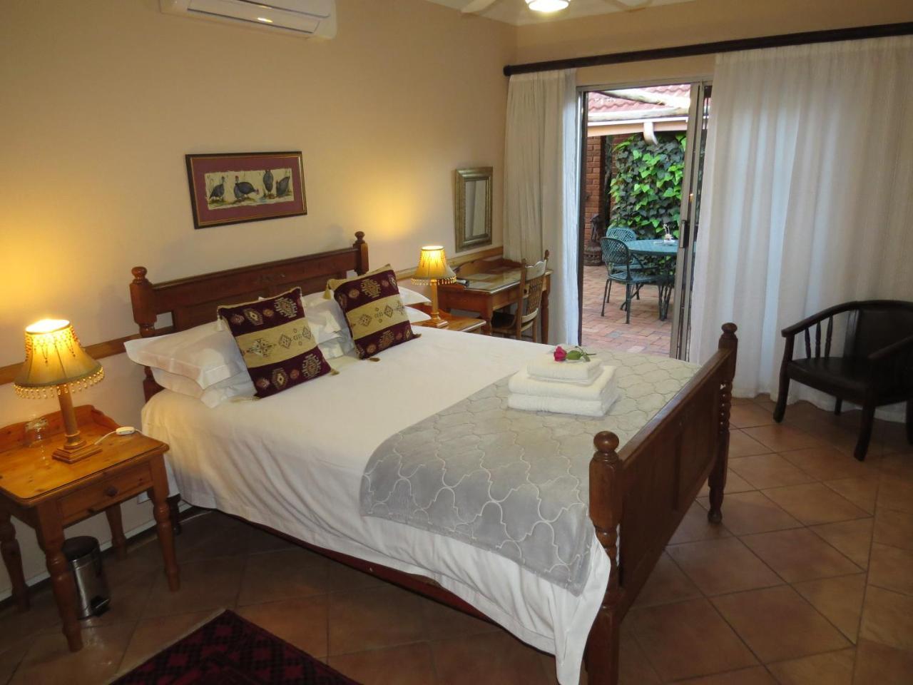 Camelia Guest House Блумфонтейн Экстерьер фото