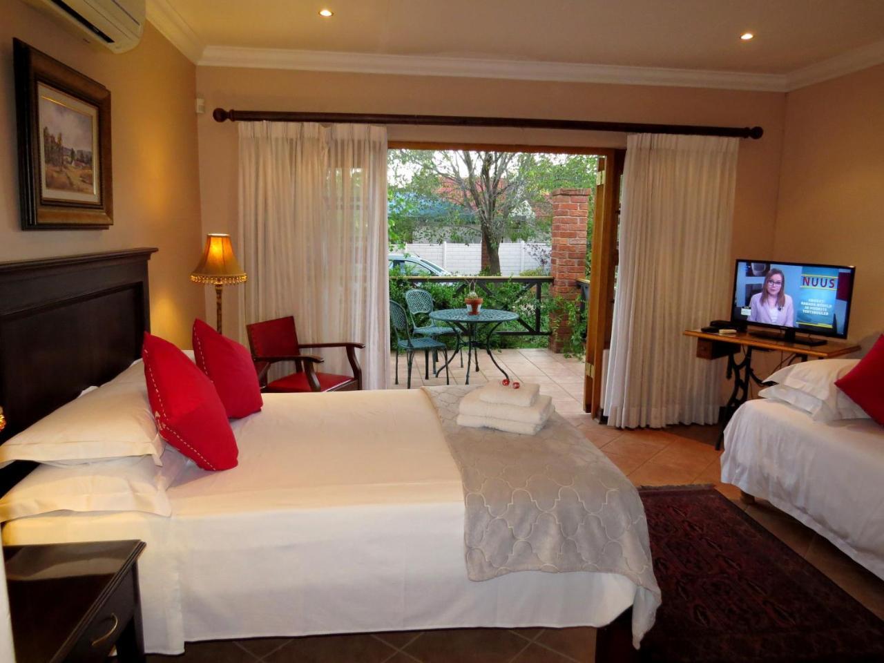 Camelia Guest House Блумфонтейн Экстерьер фото