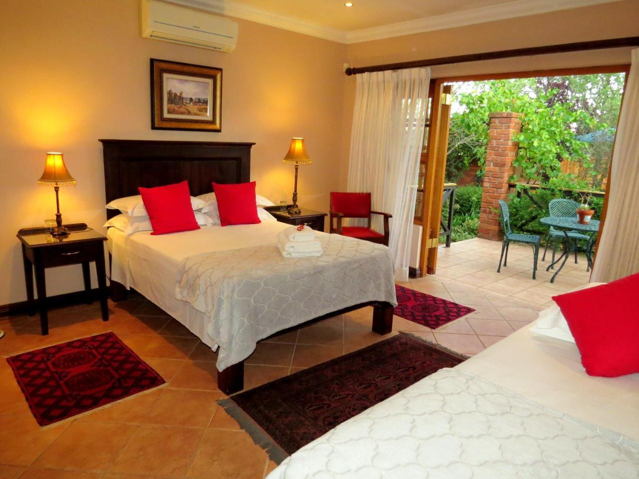 Camelia Guest House Блумфонтейн Экстерьер фото